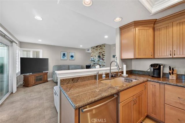 2311 Pepperwood Lane, Corona, CA 92882