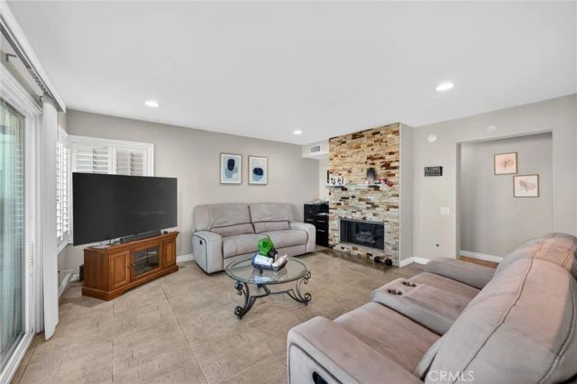 2311 Pepperwood Lane, Corona, CA 92882