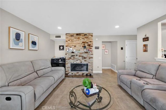 2311 Pepperwood Lane, Corona, CA 92882