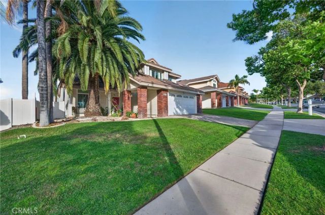 2311 Pepperwood Lane, Corona, CA 92882