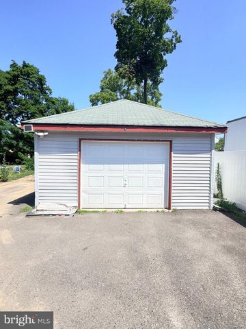 2560 NOTTINGHAM WAY, Hamilton, NJ 08619