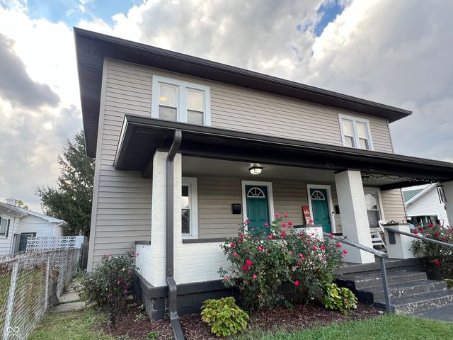 154 S 9th Avenue, Beech Grove, IN 46107