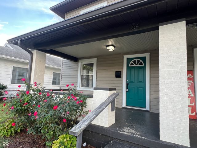 154 S 9th Avenue, Beech Grove, IN 46107