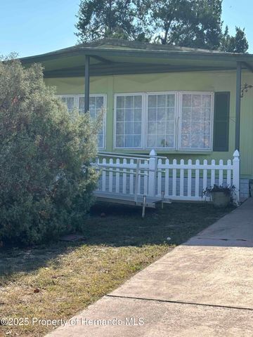 8348 Highpoint Boulevard, Brooksville, FL 34613