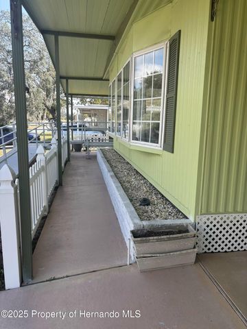 8348 Highpoint Boulevard, Brooksville, FL 34613