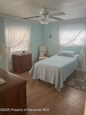 8348 Highpoint Boulevard, Brooksville, FL 34613