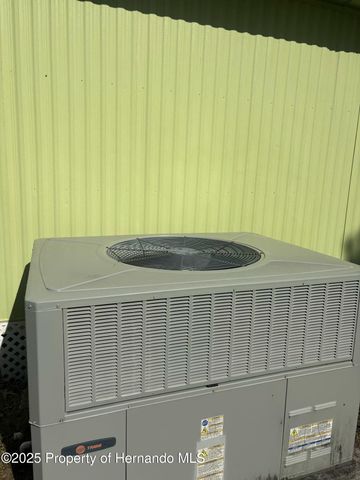 8348 Highpoint Boulevard, Brooksville, FL 34613