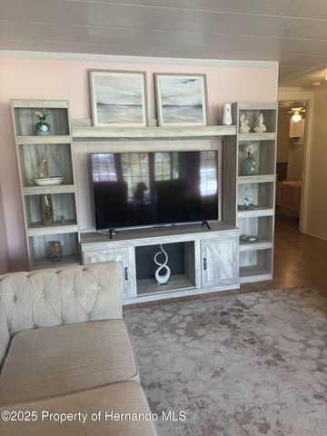 8348 Highpoint Boulevard, Brooksville, FL 34613