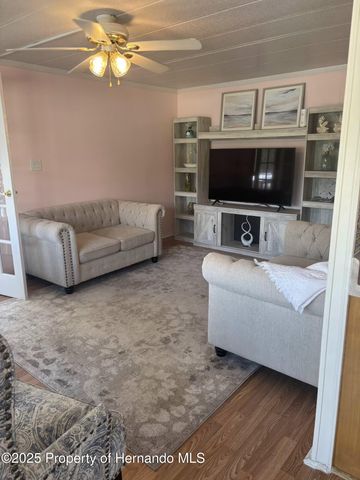 8348 Highpoint Boulevard, Brooksville, FL 34613