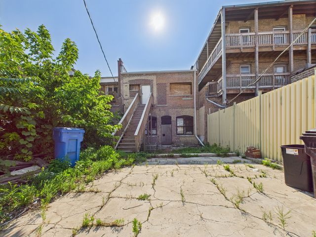 8551 S Ashland Avenue, Chicago, IL 60620