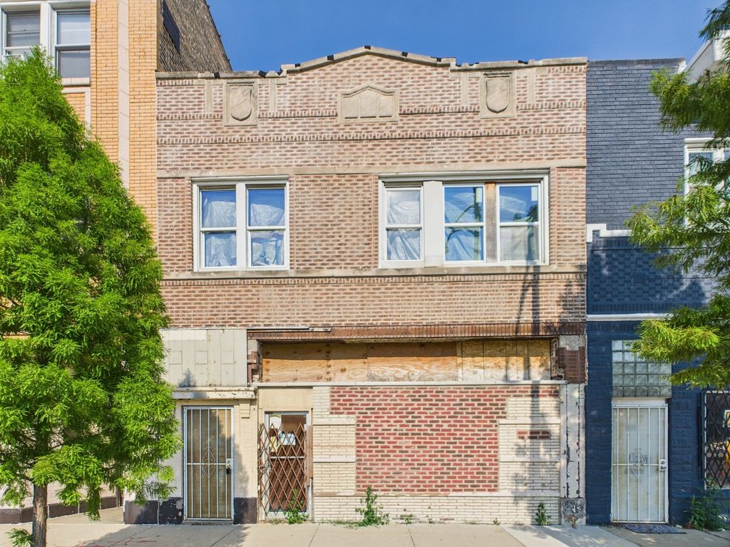 8551 S Ashland Avenue, Chicago, IL 60620