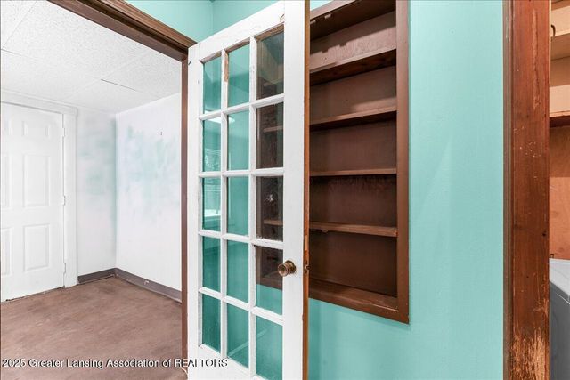 5620 Kaynorth Road, Lansing, MI 48911