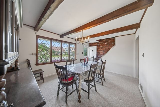 180 Oxford Ave, Saddle Brook Twp., NJ 07663