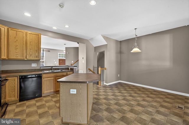 159 RIPARIAN LN, Ranson, WV 25438