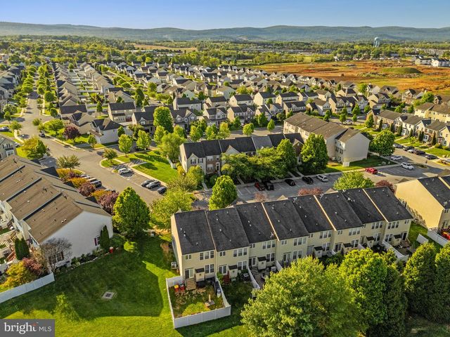 159 RIPARIAN LN, Ranson, WV 25438