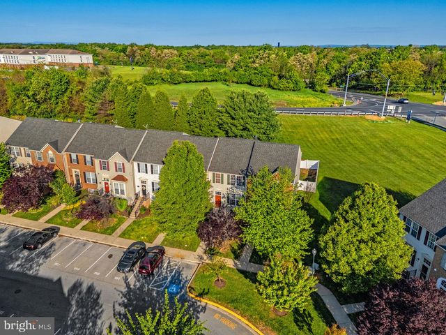 159 RIPARIAN LN, Ranson, WV 25438
