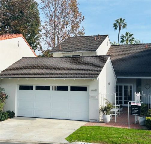 446 Vista Roma, Newport Beach, CA 92660