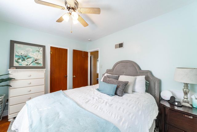 1000 HARDIN ST, Columbia, MO 65203