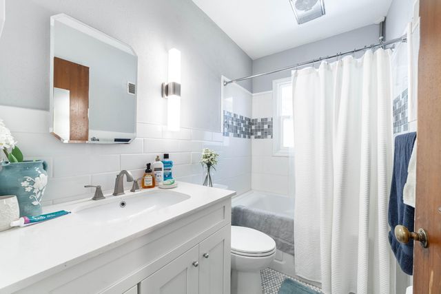 1000 HARDIN ST, Columbia, MO 65203