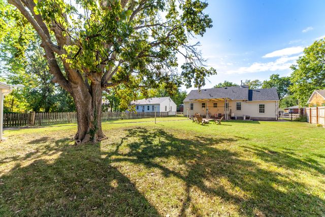 1000 HARDIN ST, Columbia, MO 65203