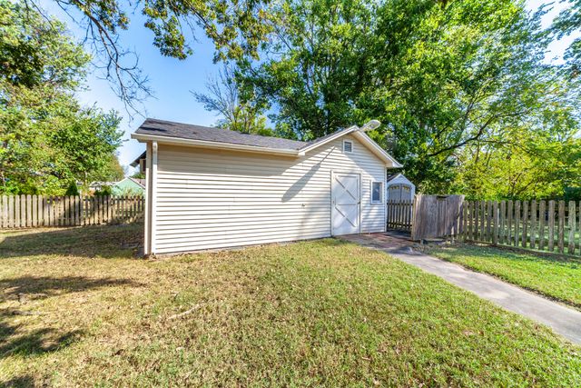 1000 HARDIN ST, Columbia, MO 65203