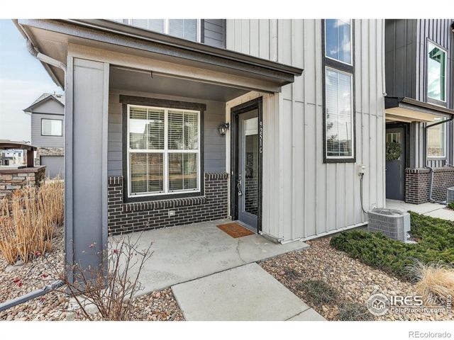 9251 Garnett Way C, Arvada, CO 80007