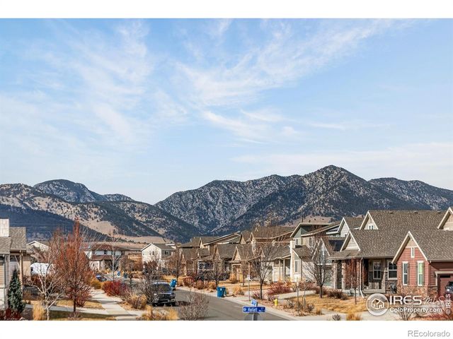 9251 Garnett Way C, Arvada, CO 80007