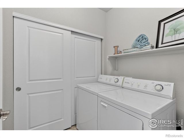 9251 Garnett Way C, Arvada, CO 80007