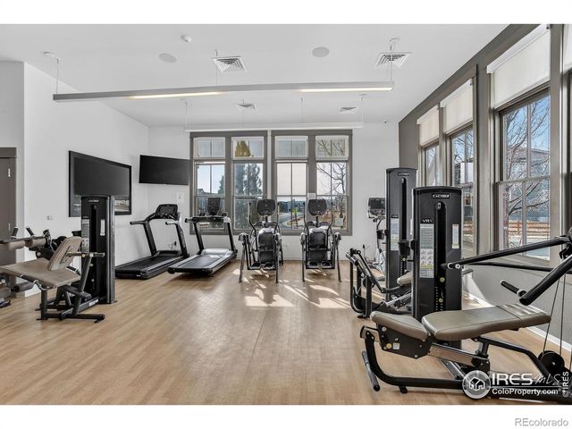 9251 Garnett Way C, Arvada, CO 80007