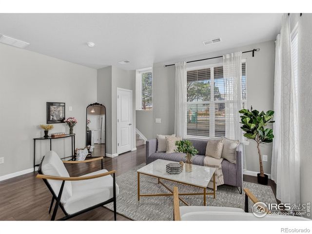 9251 Garnett Way C, Arvada, CO 80007