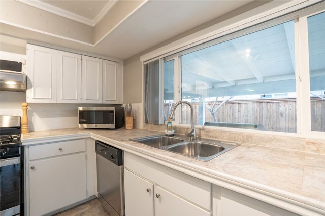 3124 Barton Road, Carrollton, TX 75007