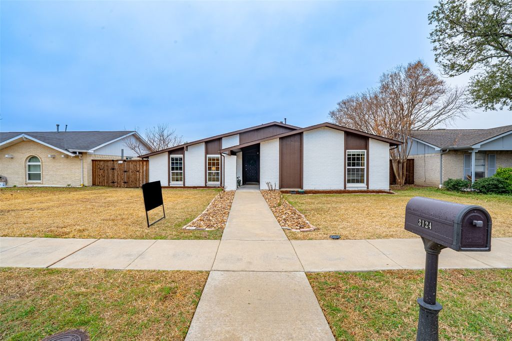 3124 Barton Road, Carrollton, TX 75007