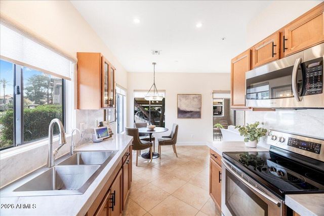 9600 N 96TH Street 150, Scottsdale, AZ 85258