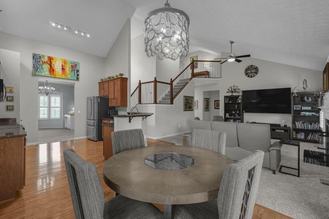 273 Auburn Drive, Newark, OH 43055