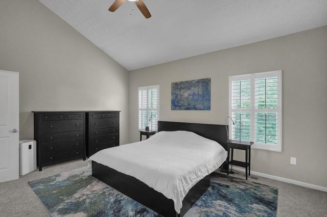 273 Auburn Drive, Newark, OH 43055