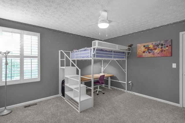 273 Auburn Drive, Newark, OH 43055