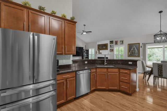273 Auburn Drive, Newark, OH 43055