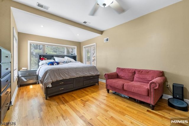 467 Summit Ave, Hackensack City, NJ 07601