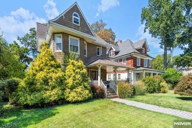 467 Summit Ave, Hackensack City, NJ 07601