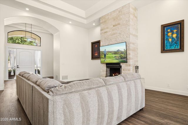 7323 E GAINEY RANCH Road 18, Scottsdale, AZ 85258