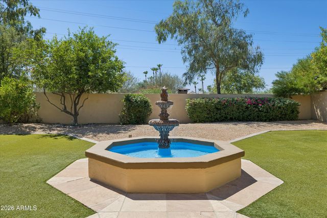 7323 E GAINEY RANCH Road 18, Scottsdale, AZ 85258