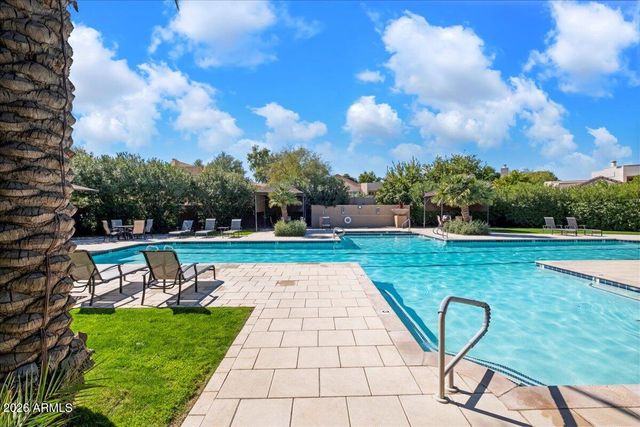 7323 E GAINEY RANCH Road 18, Scottsdale, AZ 85258