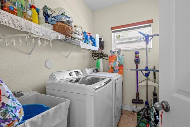 6421 NW 41st Street, Coral Springs, FL 33067