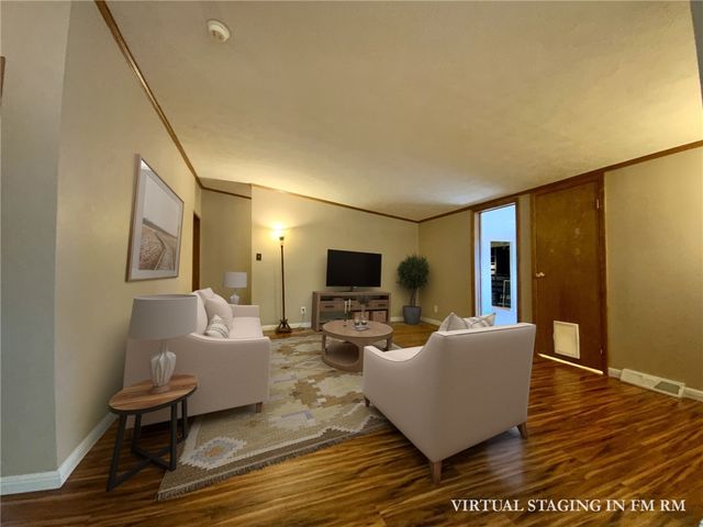 107 Francis, Green Twp, PA 15043