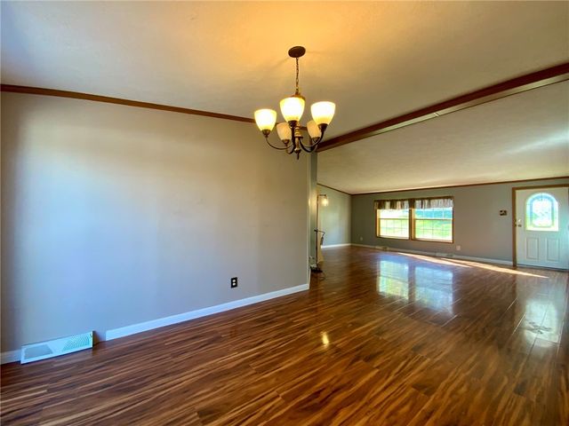 107 Francis, Green Twp, PA 15043