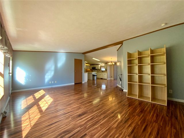 107 Francis, Green Twp, PA 15043