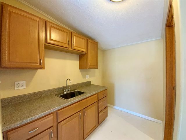 107 Francis, Green Twp, PA 15043