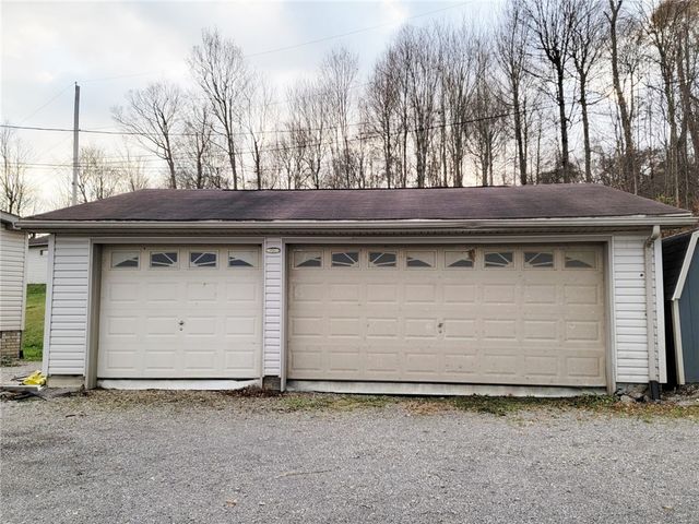 107 Francis, Green Twp, PA 15043