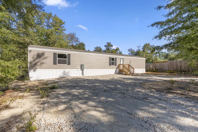 12791 Christy Avenue, Fountain, FL 32438