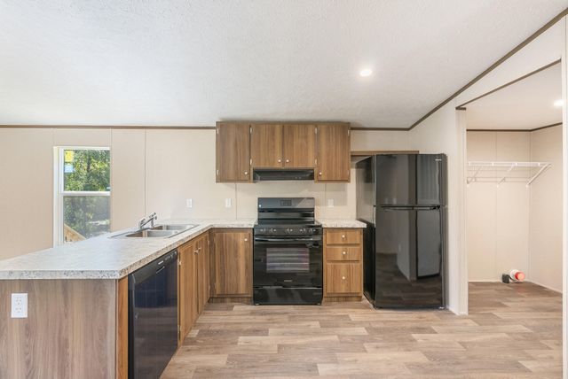 12791 Christy Avenue, Fountain, FL 32438